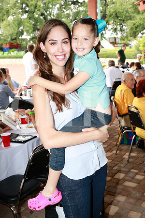 Paulina Villarreal y Regina de la Garza (1)
