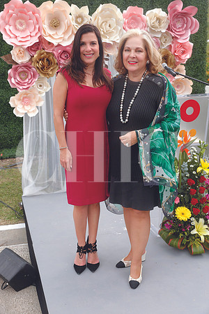 Lorenia Canavati y Liliana Melo de Sada (4)