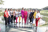 Lupita Rodríguez de Anaya con colaboradoras del Cendis2