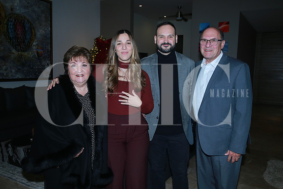 Cecilia Garza, Gabriela de la Garza, Gerardo Contreras y Roberto De la Garza