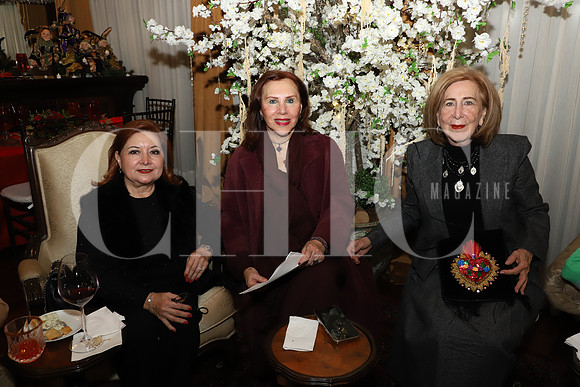 Flora de Castillon, Martha Morales de García y Rosy Adel 1