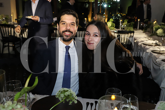 Adrián Gil y Andrea Arnaud1