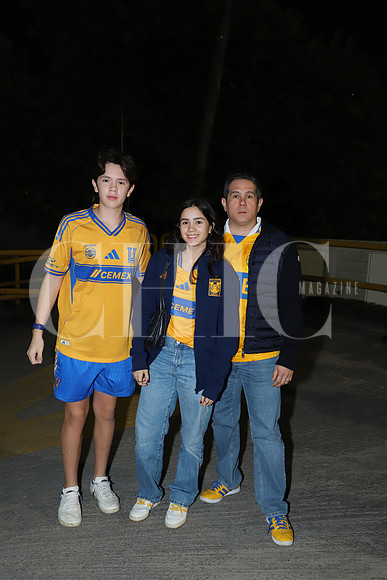 Eugenio Saldivar, Emma Saldivar y Eugenio Saldivar 1