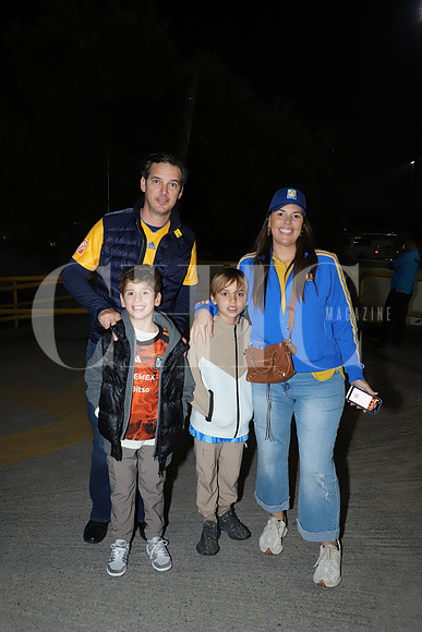 Javier Treviño, Daniela Treviño, Javier Treviño y Diego Cambeces 1