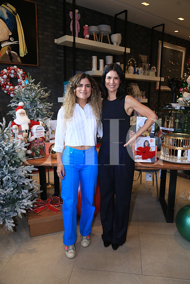 Mariana Andonie y Rosé Elder (2)