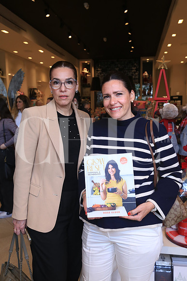 Mercedes Anaya y Fernanda Anaya (2)