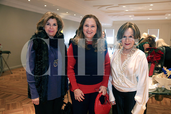 Laura G. Morales, Alejandra Llaguno y Adriana Tijerina