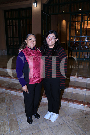 Claudia Sifuentes y Cynthia Quiroz (2)