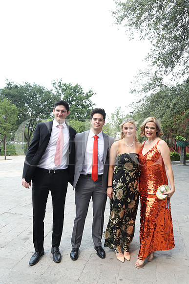 Alberto Sojo, Andrés Obeso, Lorenza Sojo y Claudia Martínez de Sojo 0