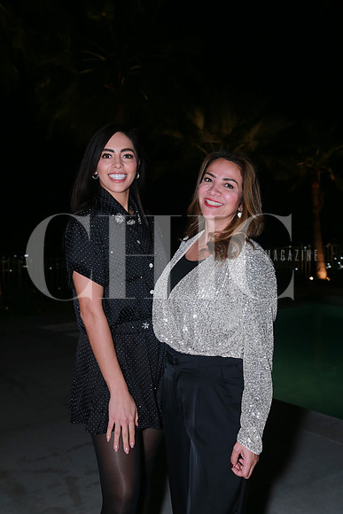 Elena Inurrigarro y Brenda Mantecón (3)
