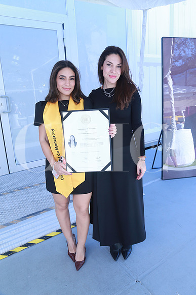 Tania Sofia Carrasco y Blanca Reyna (3)