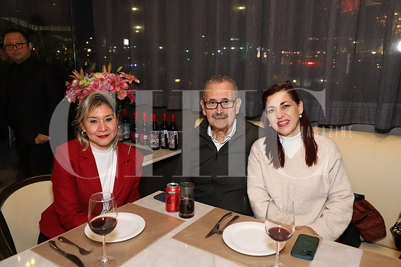 Lilian Rangel, Sergio González y Olga de González 0