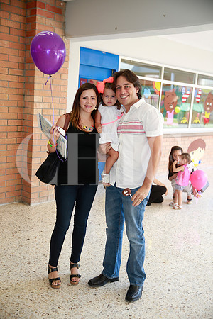 Samira Treviño de Garcia, Valeria Garcia y Rene Garcia