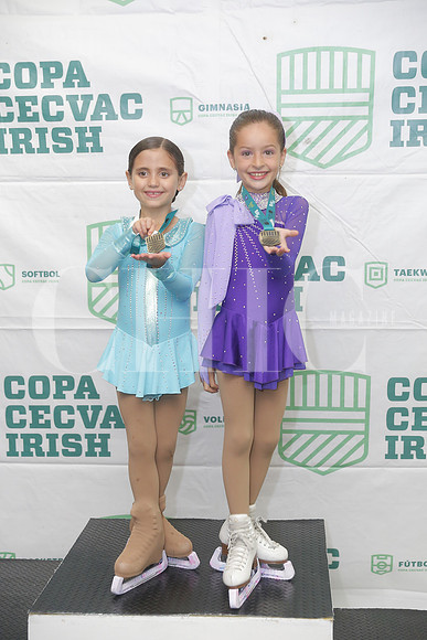 Vale Cueva Hernandez y Arianne Treviño (4)