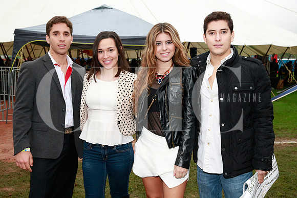 Vicente Flores, Camila Aun, Priscila Ibarra y Adrián González