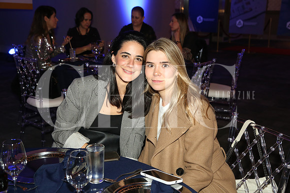 Paulina de Gortari y Raquel Torre