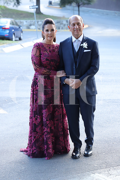 Marice Martínez y Javier Mtanous ( Papás Novio)1