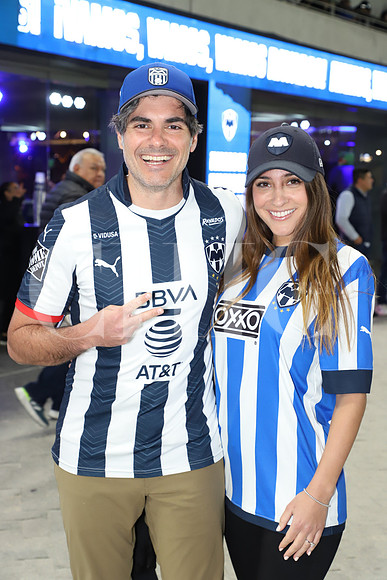 Antonio Arenas y Fernanda Gutiérrez 1