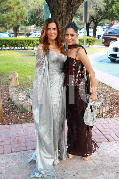 Claudia Farias y Sandra de la Garza 2