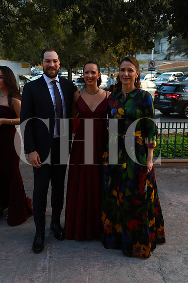 Adam Stayley, Fernanda Farias y Diana Zorrilla 5