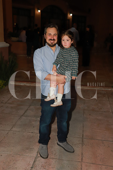 Roberto Morales y Noelle Morales 2