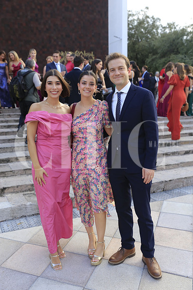 Cristy Reyna, Isabella Llarena y Fernando Nader 2