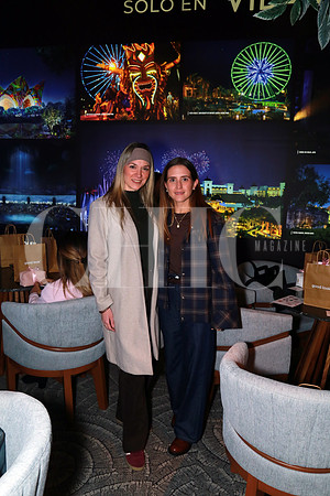 Maggy Garza y Melissa Cavazos (4)
