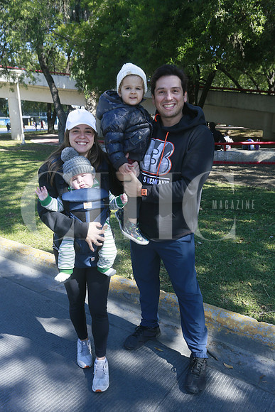 Carolina González, Diego Garza, Gabriel Garza y Eduardo Garza