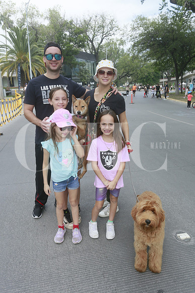 David Othón Páez, Cordelia Treviño de Páez, Cordelia Paéz, Fernanda Paéz y Valentina Paéz