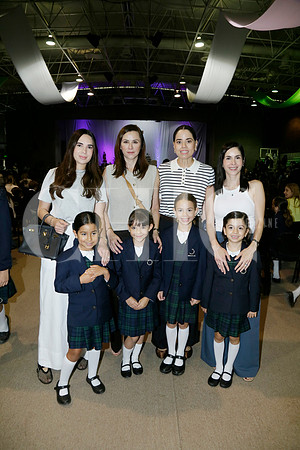 Ana Pau Franco, Diana Garza, Carolina Ortega, Natalia Calva, Mía Rodríguez, Luciana Harquin, Rebeca López y Luciana Hinojosa (2)
