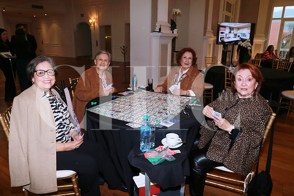Magdalena de León, Laura Julieta Treviño, Amalia Fernández y Flora Ponce