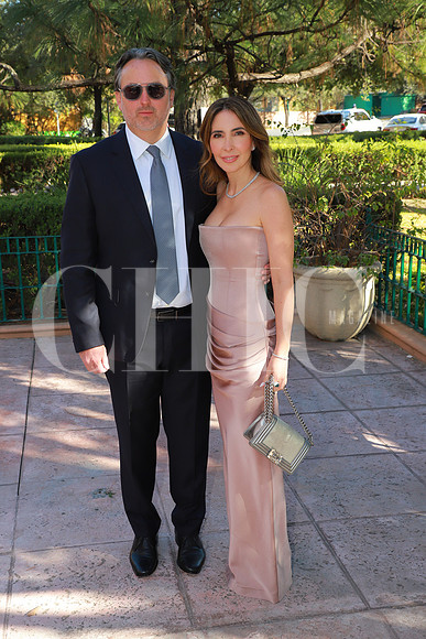 Carlos Rivero y Gabriela Serna 6