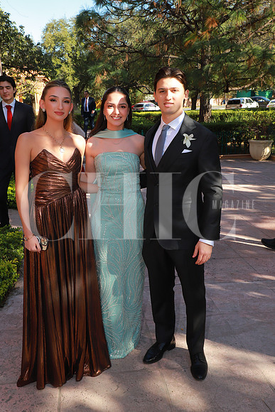 Daniela Fernandez, Valeria Cavazos y David Fernandez 4