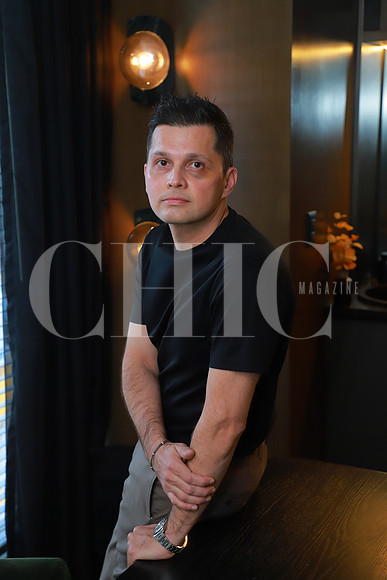 Doctor Luis Flores 9