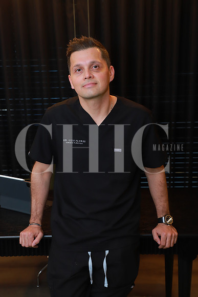 Doctor Luis Flores 34
