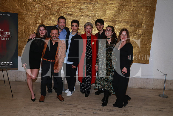 (actores del cortometraje) Lorena Luna, Gilberto Villareal, Roberto Alanis, Faruk Mazur, Raúl Guzmán, Mónica Muruato, Hansy García y Mónica Martínez (2)