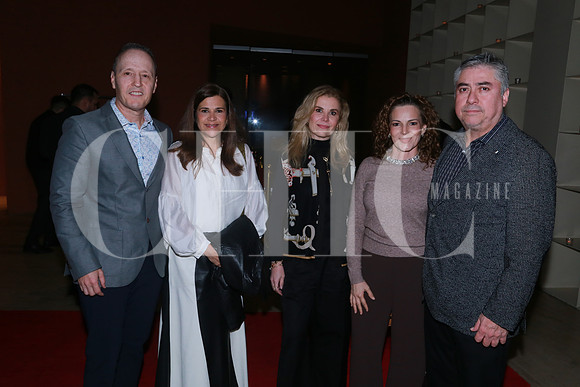 Mario Martínez, Ana Isabel Martínez, Cecilia Flores, Mayra Flores y Manuel Garza
