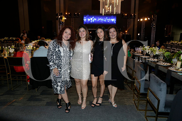 Verónica Blanco, Carla Blanco, Paola Blanco y Patricia Blanco (2)