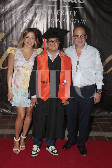 Cynthia Villarreal, Rolando Gonzalez y Rolando Gonzalez 3