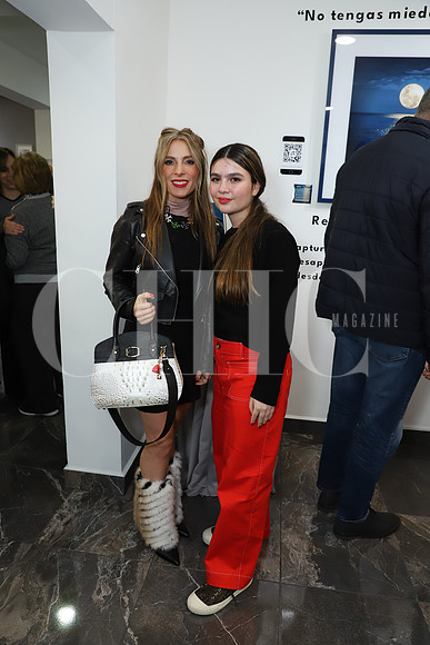Rebeca Altaba y Luna Moreno 0