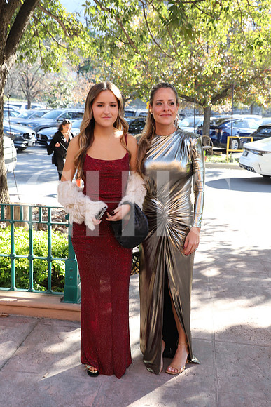 Camila RIvero y Mariana de la Garza de Rivero 1