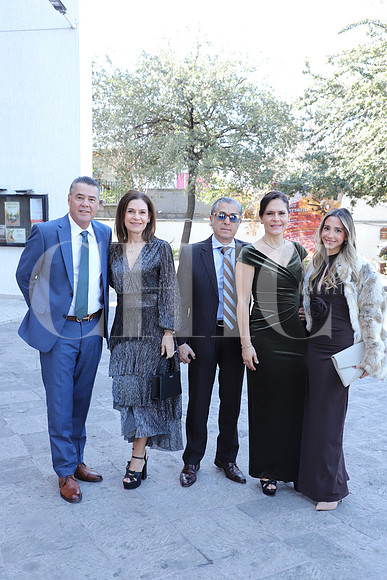 César González, Griselle Alfaro, Ramón Rocha, Blanca Alfaro y Valesca Rocha