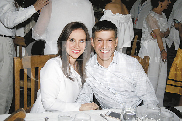 Loreta Zambrano de Guardado y Gabriel Guardado