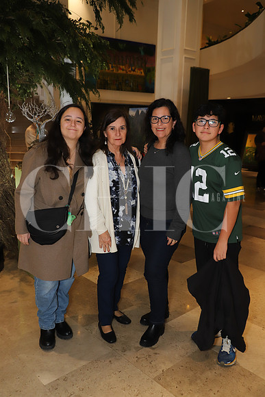 Elisa Vallecillos, María Elisa Valles, Elisa Marino y Fernando Vallecillo 1