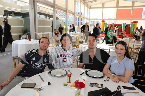 Emilio García, Rodrigo Arce, Marcelo Tamez y Karla Parra 0