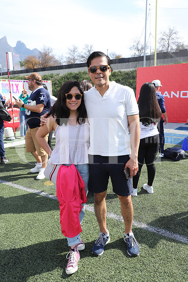 Yajaira Rodríguez y Ulises Legaspi0