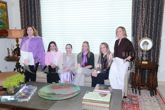 Silvia Barba, Zandra Gámez de Meuchi, Lourdes Suárez, Gina Zertuche, Isabel Ruenes y Noemi Suez. (2)