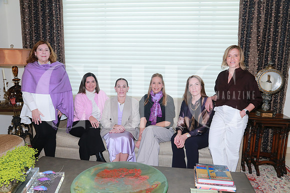 Silvia Barba, Zandra Gámez de Meuchi, Lourdes Suárez, Gina Zertuche, Isabel Ruenes y Noemi Suez