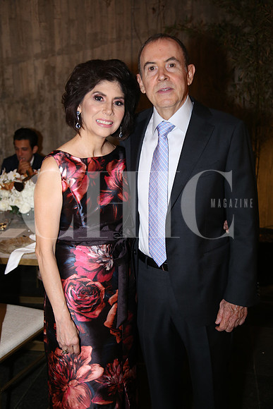 Emma Flores de González y Gustavo González  (2)