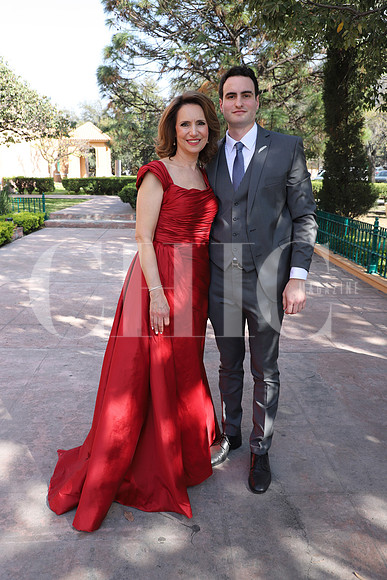 Alejandro Coronado y Mariana Lugo 0